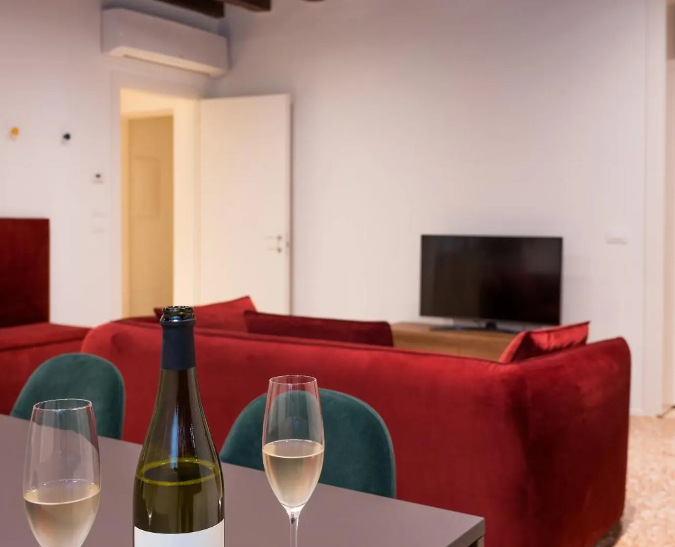 Palazzo Miracoli Apartments Venice