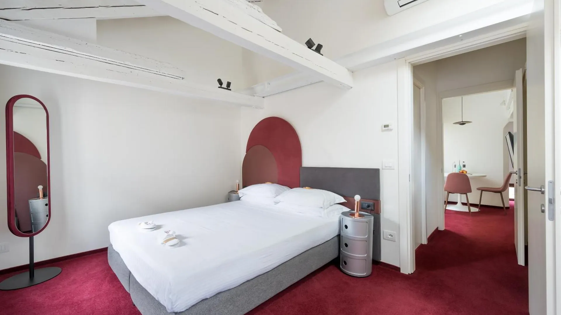 Palazzo Miracoli Apartments Venice Italy