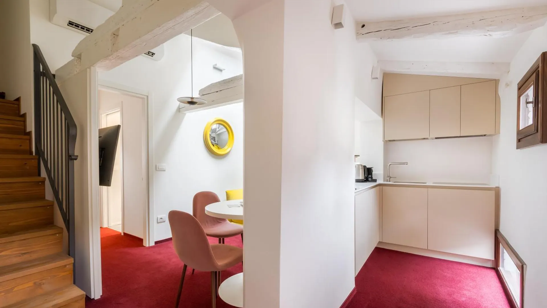 Palazzo Miracoli Apartments Venice